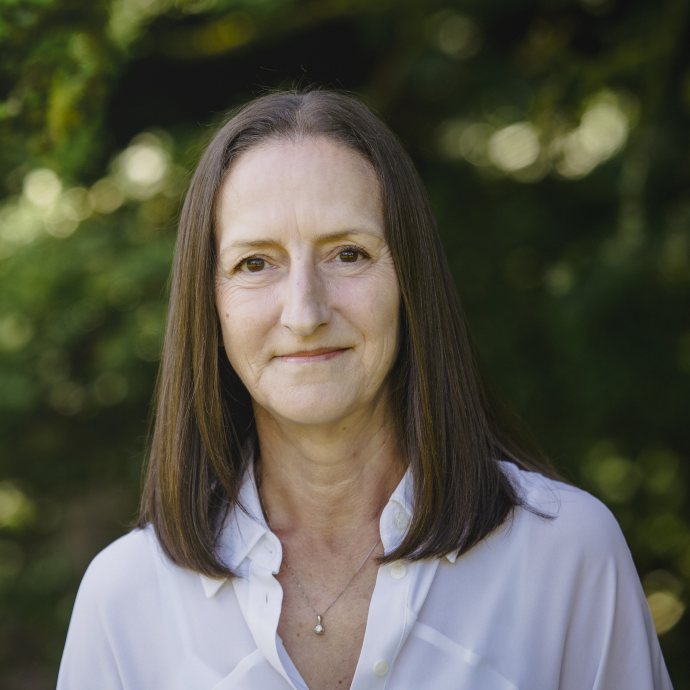 Michelle Ashford Headshot